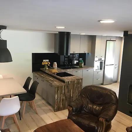 Plazowa 12 * Wilkasy (Gizycko)